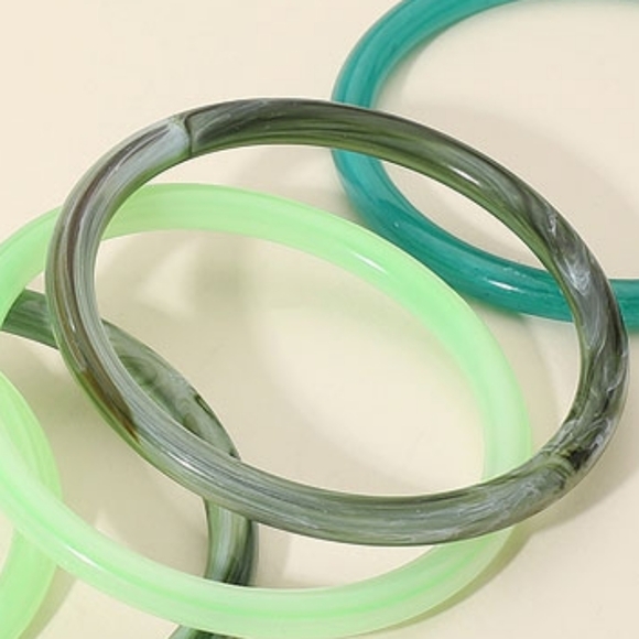 Green Round 6 Piece Multi Layered Stacked Resin Bangle Bracelets Modern - Picture 5 of 6